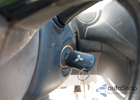 2017 Mitsubishi Outlander Sport 2.0 Le z USA, uszkodzony, nr VIN JA4AP3AU6HZ066945